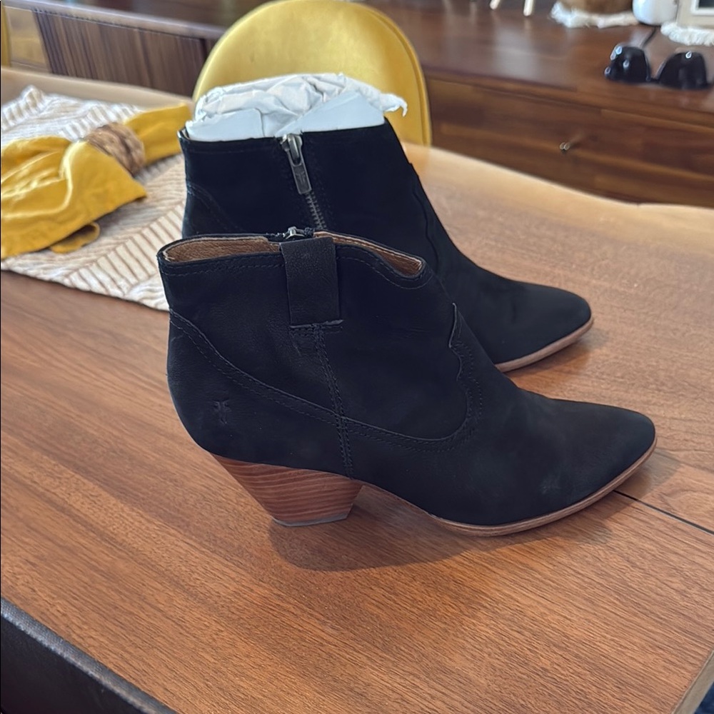 Frye Reina Bootie in Black